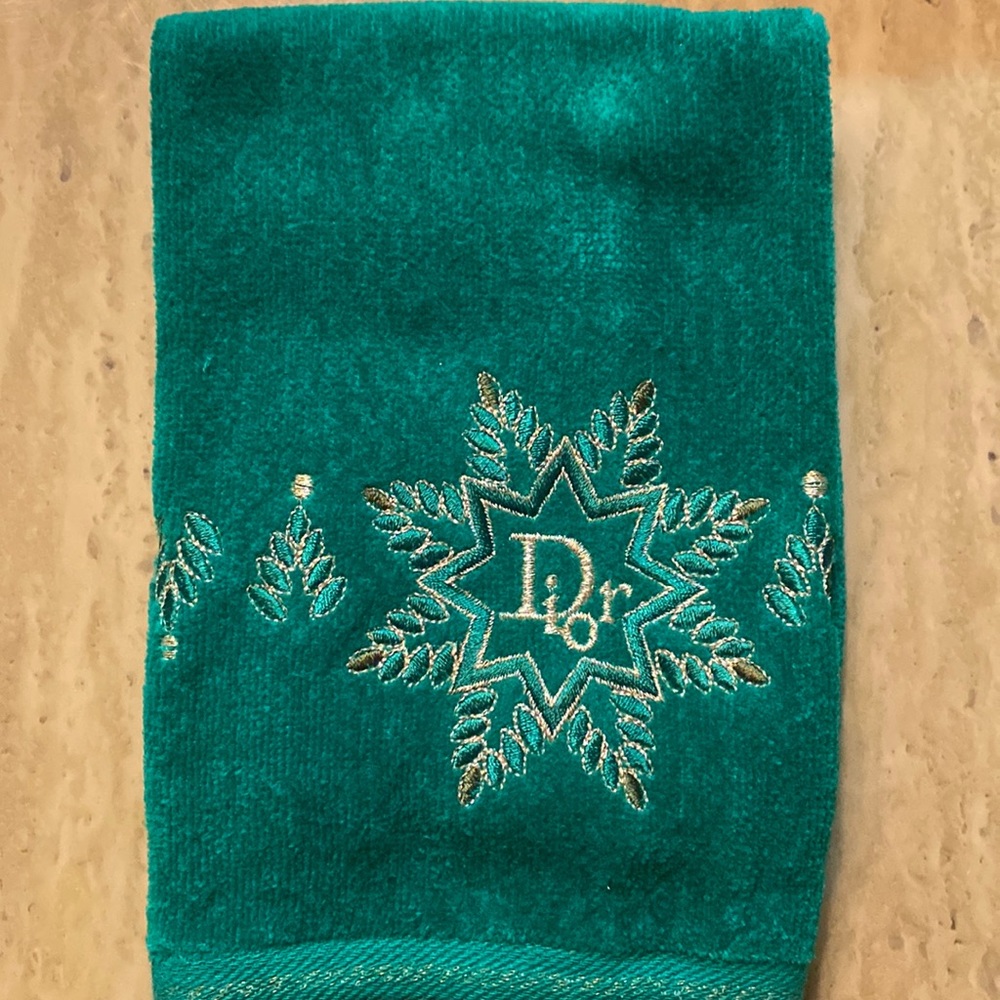 Dior face towel